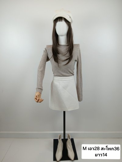 กระโปรงสั้นผ้าลูกฟูก สีขาว ขนาด M ผ้าลูกฟูก สีขาว ขนาด M