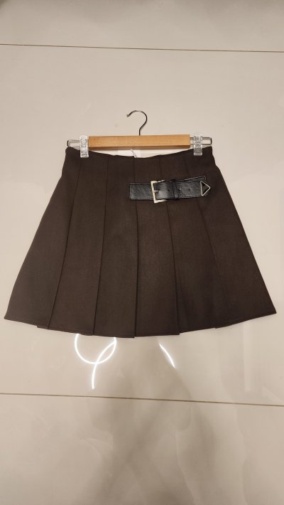 กระโปรงผ้าคอนตอน สีน้ำตาล ขนาด M ผ้าคอนตอน สีน้ำตาล ขนาด M