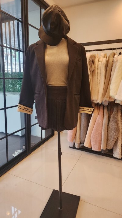 เช่าเสื้อโค้ท Freezy Chic Coat เสื้อโค้ทสั้น ผ้าวูล สีเทา รุ่น 0258SZGYF