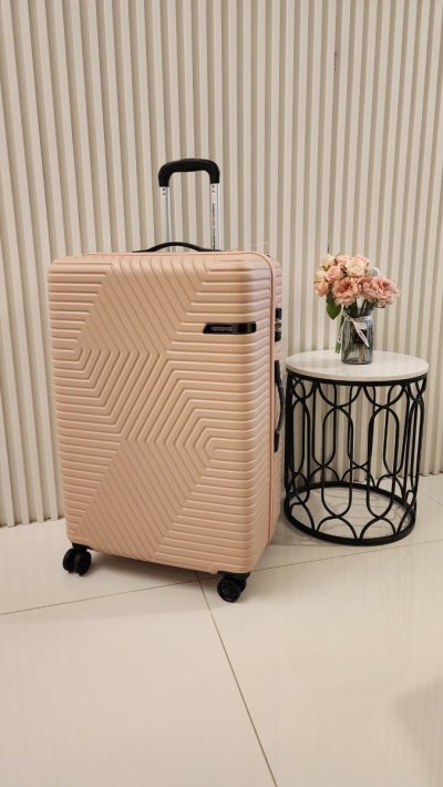กระเป๋าเดินทางAmerican Tourister สีชมพู ขนาด 29 นิ้ว