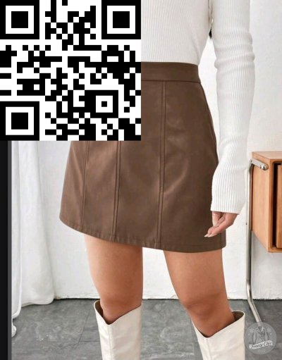 กระโปรง หนัง สีน้ำตาลเข้ม