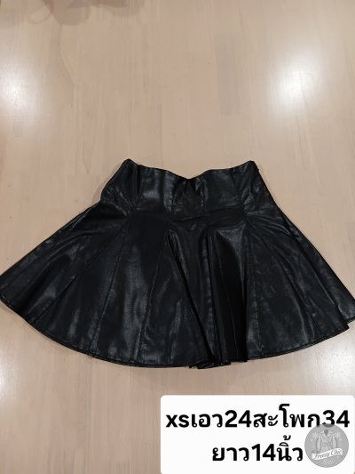 เช่าเสื้อโค้ท Freezy Chic Coat กระโปรง หนัง สีดำ รุ่น 0297kLBKXS