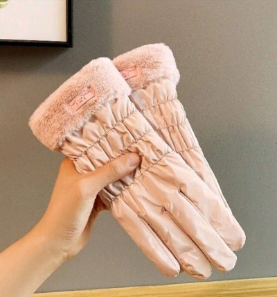 เช่าเสื้อโค้ท Freezy Chic Coat ถุงมือ ผ้าคอนตอน สีชมพู	 รุ่น 0315VCPKF