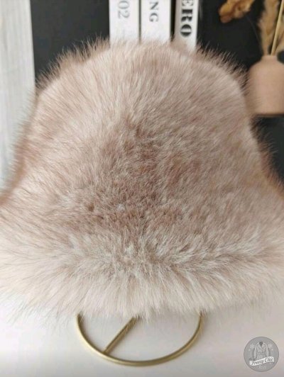 เช่าเสื้อโค้ท Freezy Chic Coat หมวก ผ้าขนสัตว์ สีครีม รุ่น 0531NWCMF