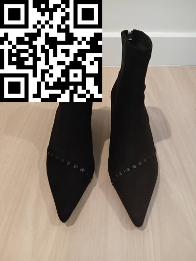 รองเท้า หนัง สีดำ