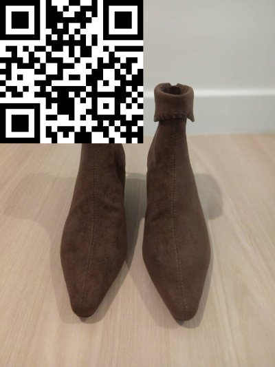 รองเท้า หนัง สีน้ำตาล