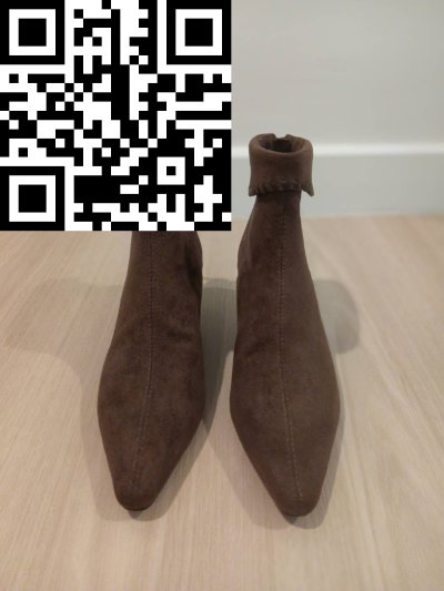 รองเท้า หนัง สีน้ำตาล