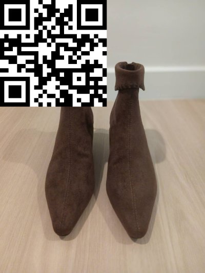 รองเท้า หนัง สีน้ำตาล