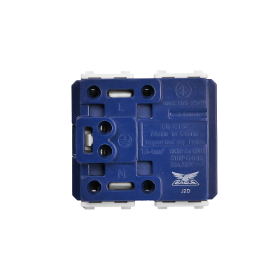 เต้ารับเดี่ยวมีกราวด์ 3 ขา 16 แอมป์ 250 โวลต์