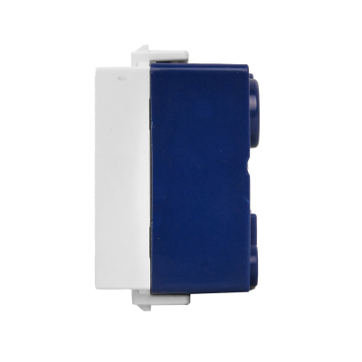 เต้ารับคู่มีกราวด์ 3 ขา แนวตั้ง 16 แอมป์ 250 โวลต์