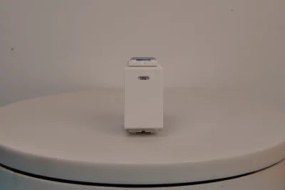 สวิตช์ทางเดียว 1 ช่อง 16 แอมป์ 250 โวลต์ พร้อมไฟ LED