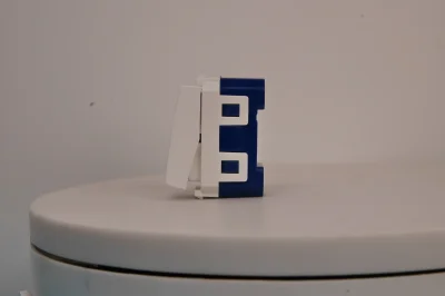 สวิตช์ทางเดียว 1 ช่อง 16 แอมป์ 250 โวลต์ พร้อมไฟ LED