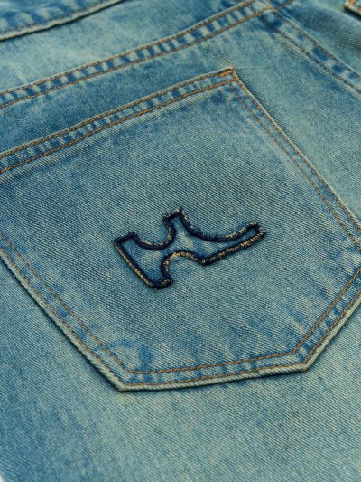 Straight-Fit Jeans