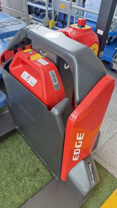 รถลากพาเลทไฟฟ้า 1.5 ตัน รุ่น PTE15W (EDGE) แบตลิเธียม | Happy Move