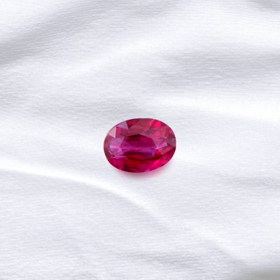 Oval Ruby 2.79 ct.