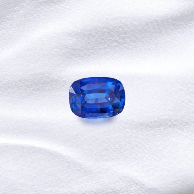 Oval Blue Sapphire 7.55 ct.