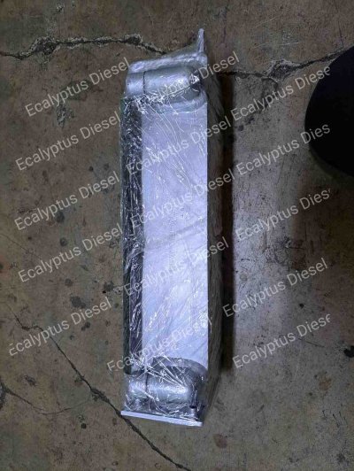 OIL COOLER DEUTZ F4L2011 - D2011L04I - BF4L1011F 04272660 04102799