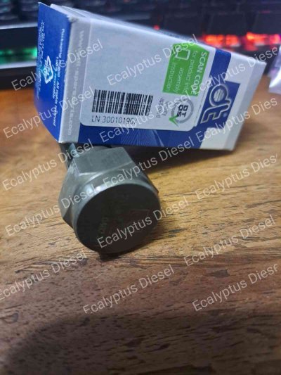 OVERFLOW VALVE VOLVO FM12 D12 380 20715052 2.12371