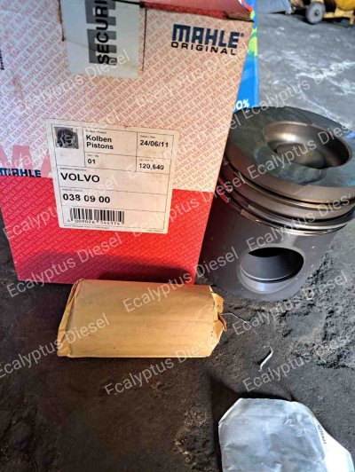 PISTON ASSY VOLVO TD103 MAHLE 0380900 275859 479370