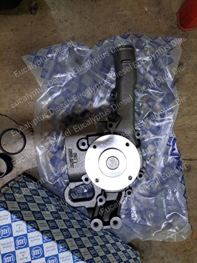 WATERPUMP MERCY OM904 9042000401 20200177 20160390400  - LASO