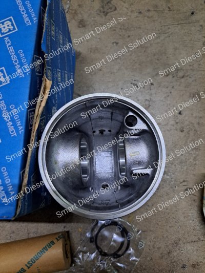 PISTON ASSY 90741600 0379800 KS VOLVO D/TD71