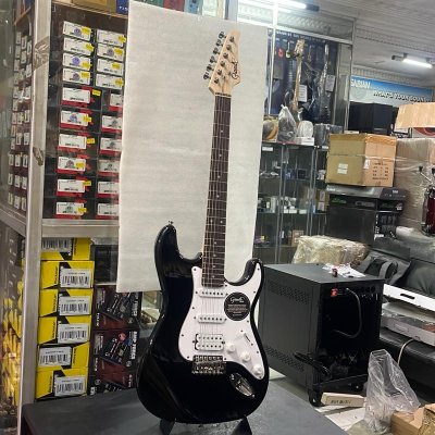 GRANDE GST80 BK - STRATOCASTER HSS GITAR ELEKTRIK BLACK