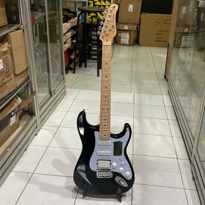 JAY TURSER JTS 300M HSS BK A-U - GITAR ELEKTRIK BLACK  INCLUDE BAG