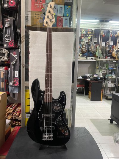 GRANDE GJB900 BK - BASS ELEKTRIK 4 STRING BLACK