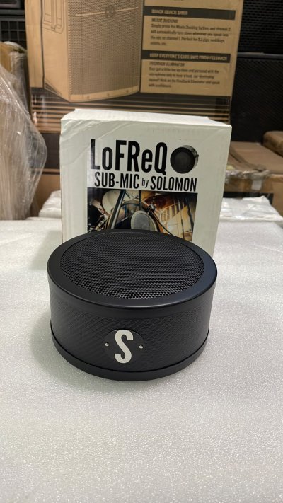SOLOMON LFRQBLK -  LOFREQ DYNAMIC SUB MIC BLACK