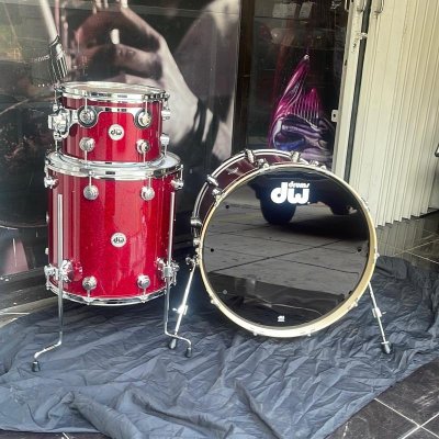 DW DCFS1822KCX - SERIES COLLECTOR RUBY GLASS
