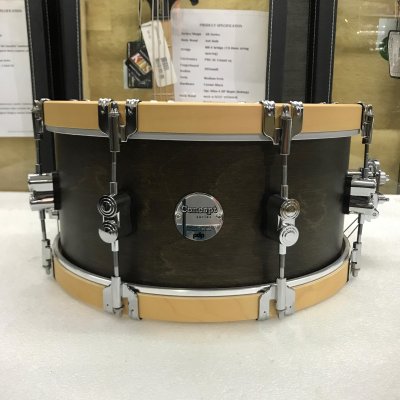 PDP PDCC6514SSWN, CLASSIC 6.5X14 WALNUT/NATURAL HOOPS