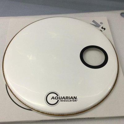 AQUARIAN REGULATOR OFF SET HOLE BASS 22 WHITE (RSM22-WH) - SIZE 22"