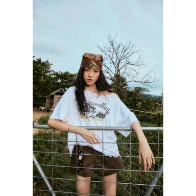 VIXEN VALLEY Low Waist Shorts