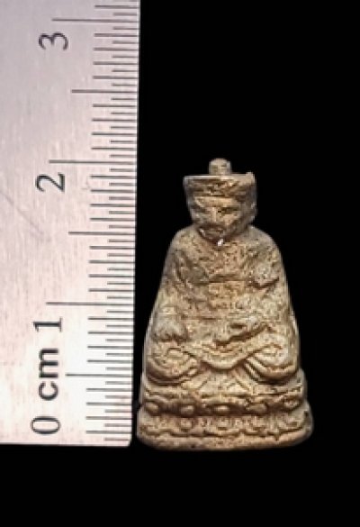 รูปหล่อ ไต้ฮงกง รุ่น2 พิมพ์หมวกกลึง นิยม เนื้อทองเหลือง (ทองผสม) จัดสร้างโดยมูลนิธิปอเต็กตึ้ง พ.ศ. 2513