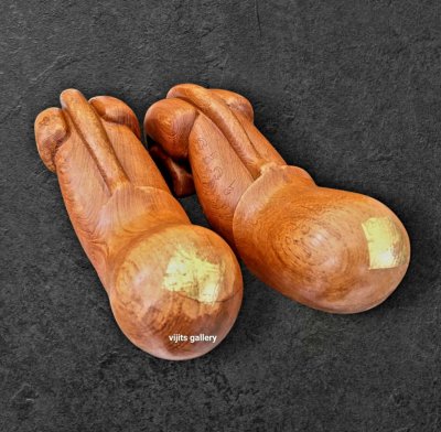 ปลัดขิก (คู่) ทรงเพชรพญาธร