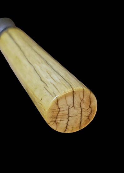 มีดหลวงพ่อกัน วัดเขาแก้ว (ลายนาคเกี้ยว) ด้ามงา ฝักไม้ ใบมีดยาว 6 นิ้ว รวมด้ามยาว 10.5นิ้ว