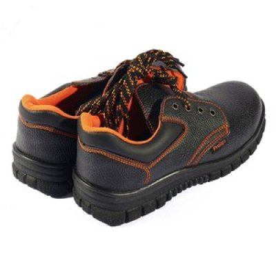 PROTAPE รองเท้าเซฟตี้ สีดำ