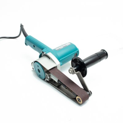 MAKITA เครื่องขัดกระดาษทรายสายพาน ขนาด 1-3/16 X 21 นิ้ว รุ่น 9031
