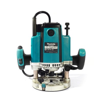 MAKITA เครื่องเร้าเตอร์ ขนาด 1/2 นิ้ว (12 มม.) กำลังไฟ 2,300 วัตต์ รุ่น RP2300FC05