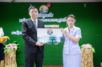 พิธีมอบเข็ม พนักงานผู้ช่วยทางการพยาบาลรุ่นที่ 39 ณ โรงเรียนเดอะแคร์การบริบาล 