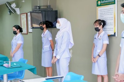 นักเรียนพนักงานผู้ช่วยพยาบาล เดอะแคร์การบริบาลรุ่นที่ 41 สอบวัดผลภาคทักษะก่อนออกฝึกภาคปฎิบัติ ( The Care Skill Day )