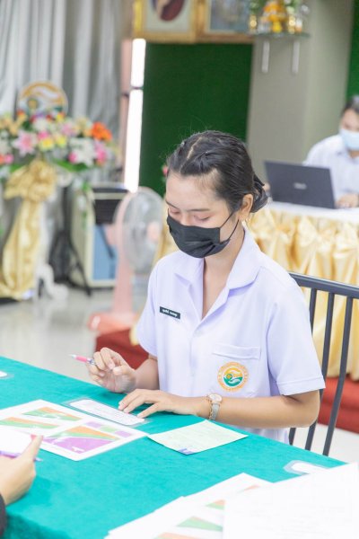 วันที่ 22 กุมภาพันธ์ 2565 นักเรียนพนักงานผู้การบริบาล รุ่น 41 สอบมาตรฐานฝีมือแรงงานแห่งชาติ ภาคความสามารถ สาขาการดูแลเด็กปฐมวัย ระดับ 1 ณ ศูนย์ทดสอบมาตรฐานฝืมือแรงงาน โรงเรียนเดอะแคร์การบริบาล อุบลราชธานี  ภาพเพิ่มเติมที่ : 