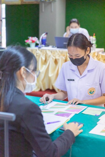 วันที่ 22 กุมภาพันธ์ 2565 นักเรียนพนักงานผู้การบริบาล รุ่น 41 สอบมาตรฐานฝีมือแรงงานแห่งชาติ ภาคความสามารถ สาขาการดูแลเด็กปฐมวัย ระดับ 1 ณ ศูนย์ทดสอบมาตรฐานฝืมือแรงงาน โรงเรียนเดอะแคร์การบริบาล อุบลราชธานี  ภาพเพิ่มเติมที่ : 