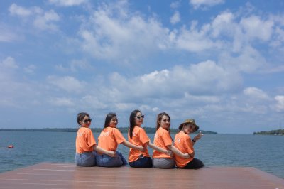 รับน้อง นักเรียนพนักงานผู้ช่วยพยาบาลโรงเรียนเดอะแคร์การบริบาล รุ่น 47