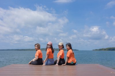 รับน้อง นักเรียนพนักงานผู้ช่วยพยาบาลโรงเรียนเดอะแคร์การบริบาล รุ่น 47