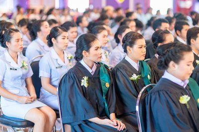 พิธีรับใบประกาศนียบัตร และรับมอบเข็ม ปี 2562
