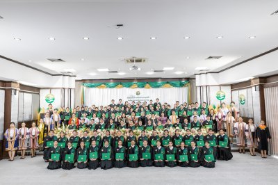 พิธีรับใบประกาศนียบัตร และรับมอบเข็ม ปี 2565