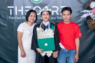 พิธีรับใบประกาศนียบัตร และรับมอบเข็ม ปี 2565
