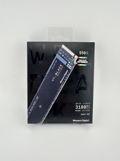 อุปกรณ์เก็บสำรองข้อมูล  WD-BLACK SN750