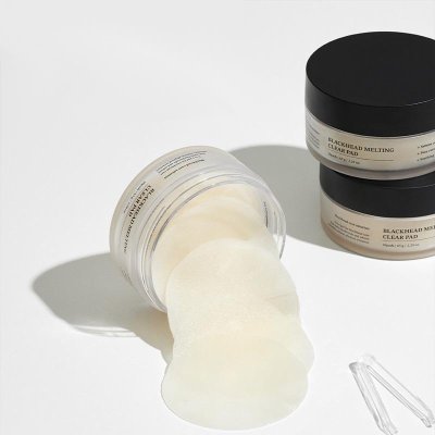 BLACKHEAD MELTING CLEAR TONER PAD โทนเนอร์แพด โทนเนอร์ลดสิวเสี้ยน